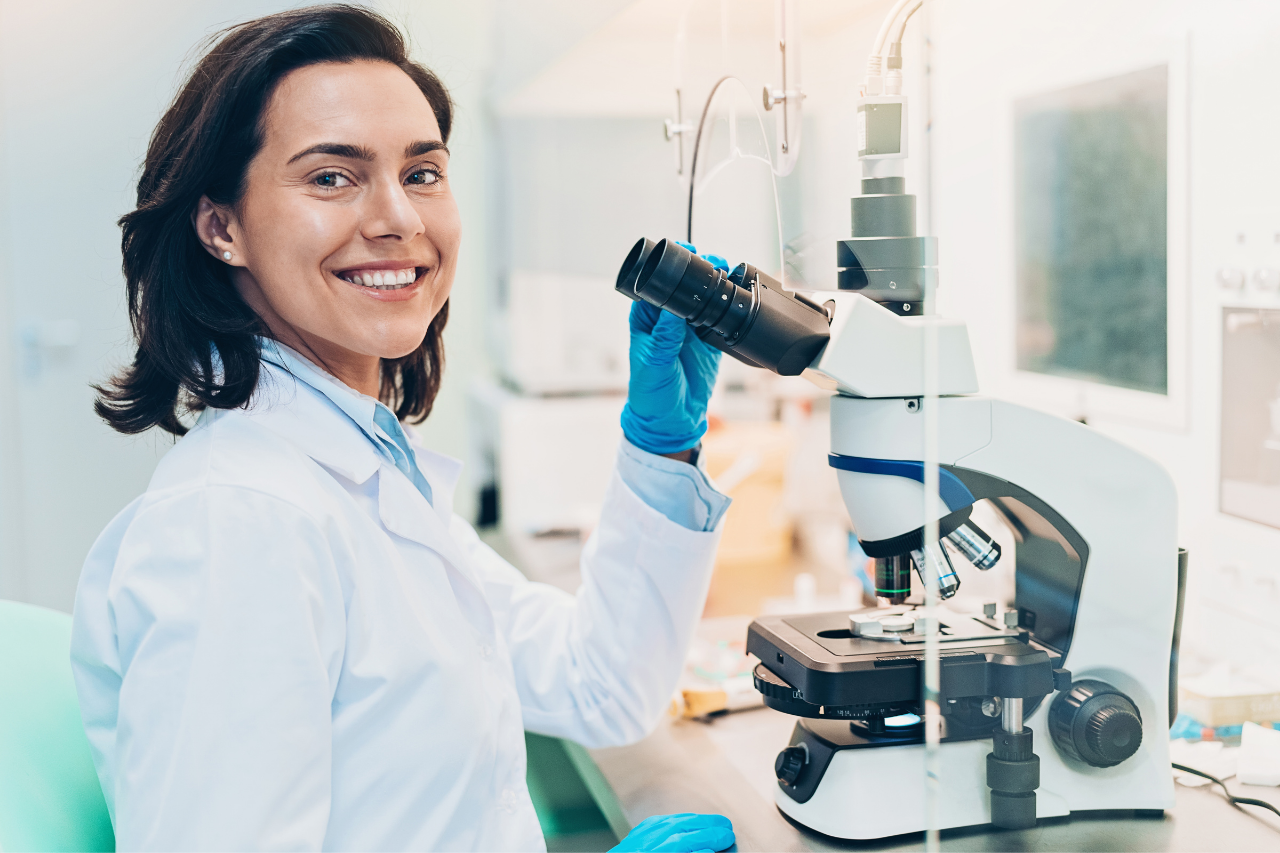 reconversion technicien laboratoire