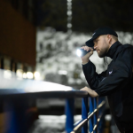 Devenir veilleur de nuit