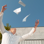 Combien de temps faut-il travailler pour toucher le chômage après une démission