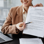 Gestion des risques et protection sociale après la fin d'un contrat de travail