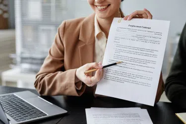Gestion des risques et protection sociale après la fin d&rsquo;un contrat de travail