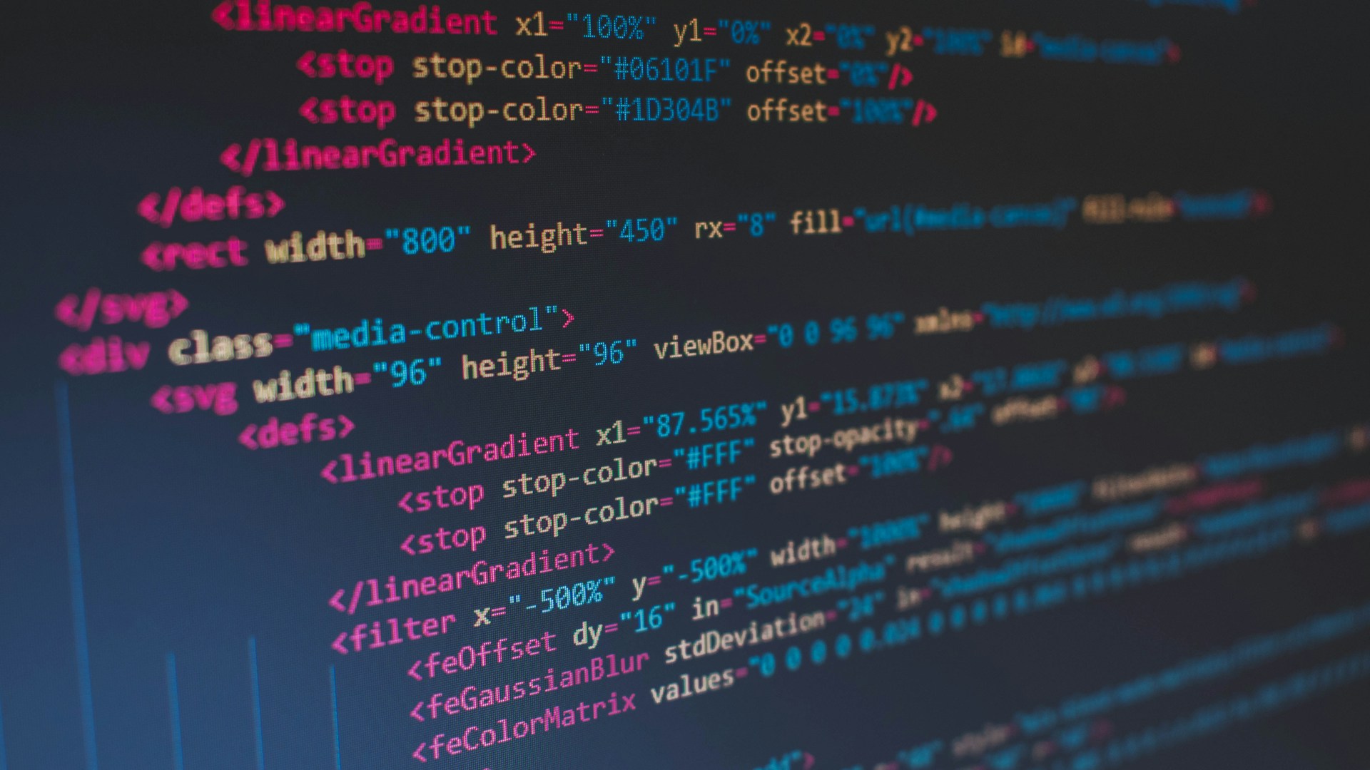 Intégrateur web codant des pages HTML et CSS
